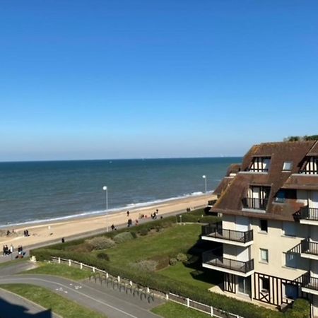 Apt With Balcony And Sea View Near Cabourg Beach Exterior photo